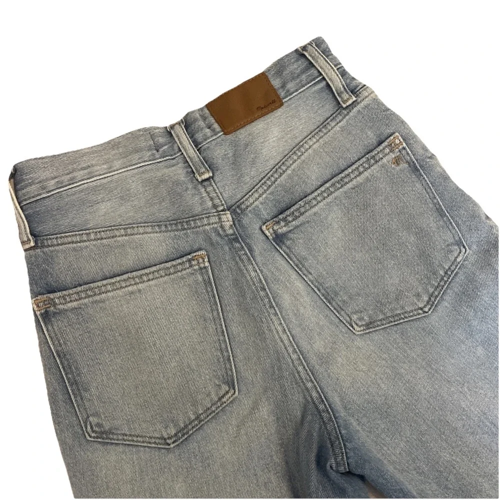 Madewell Womens Perfect Mom Jean 24p Distressed Light Wash EUC & SOFT Fast Ship - Picture 5 of 6